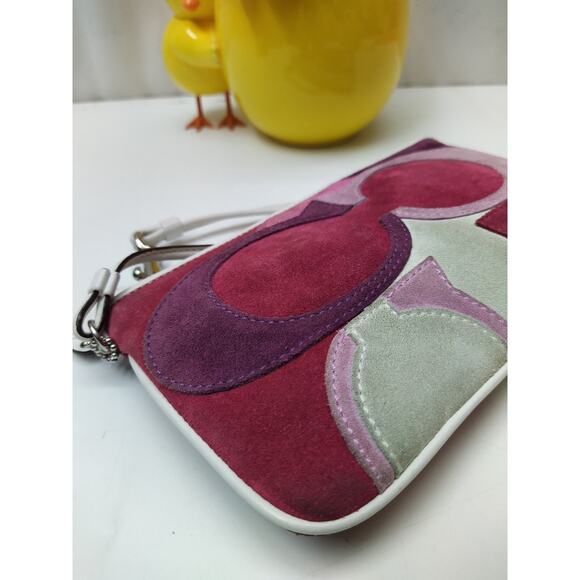 Coach Gallery Optic Signature C Multicolor Suede Leather Trim Wristlet Wallet - Picture 7 of 11